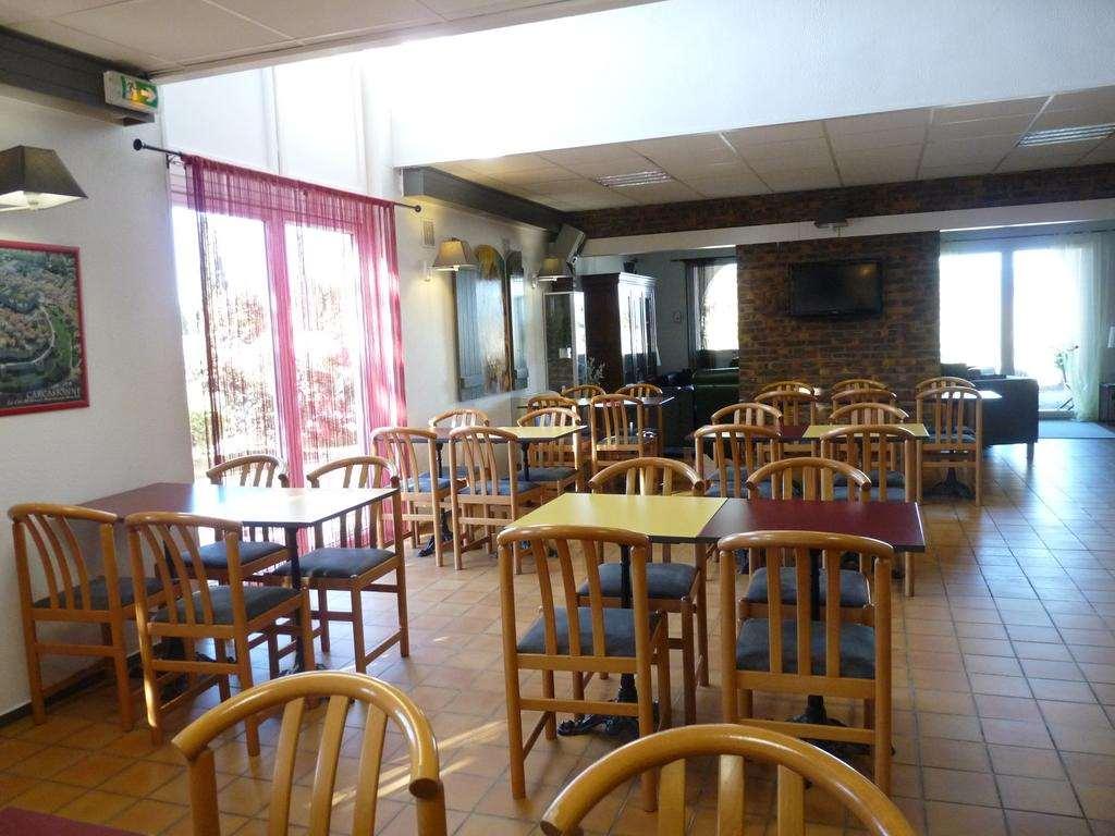 Brit Hotel Bosquet Carcassonne Cite Restoran gambar
